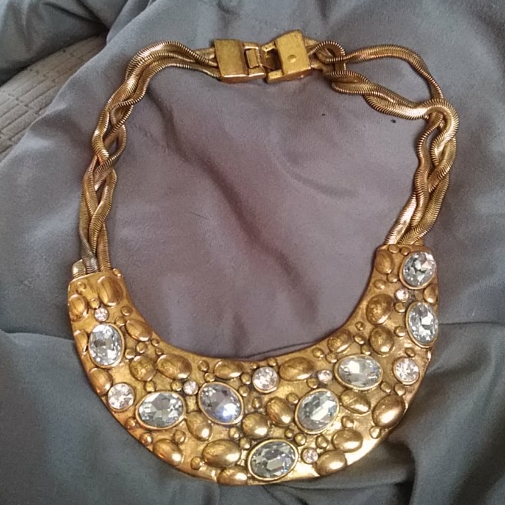 Gold diamond looking necklace/choker